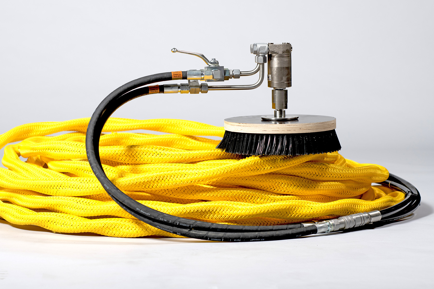 Subsea MC111 Underwater Cleaning Unit 1 Subsea MC111 Underwater Cleaning Unit